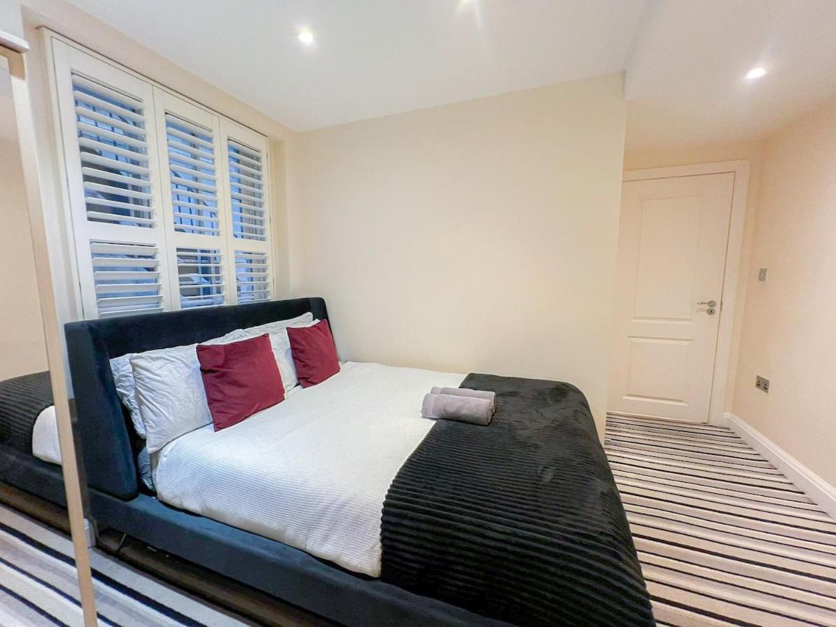 3 Bedroom Apartment With Private Terrace In Pimlico, Westminster, Victoria Londra Exterior foto